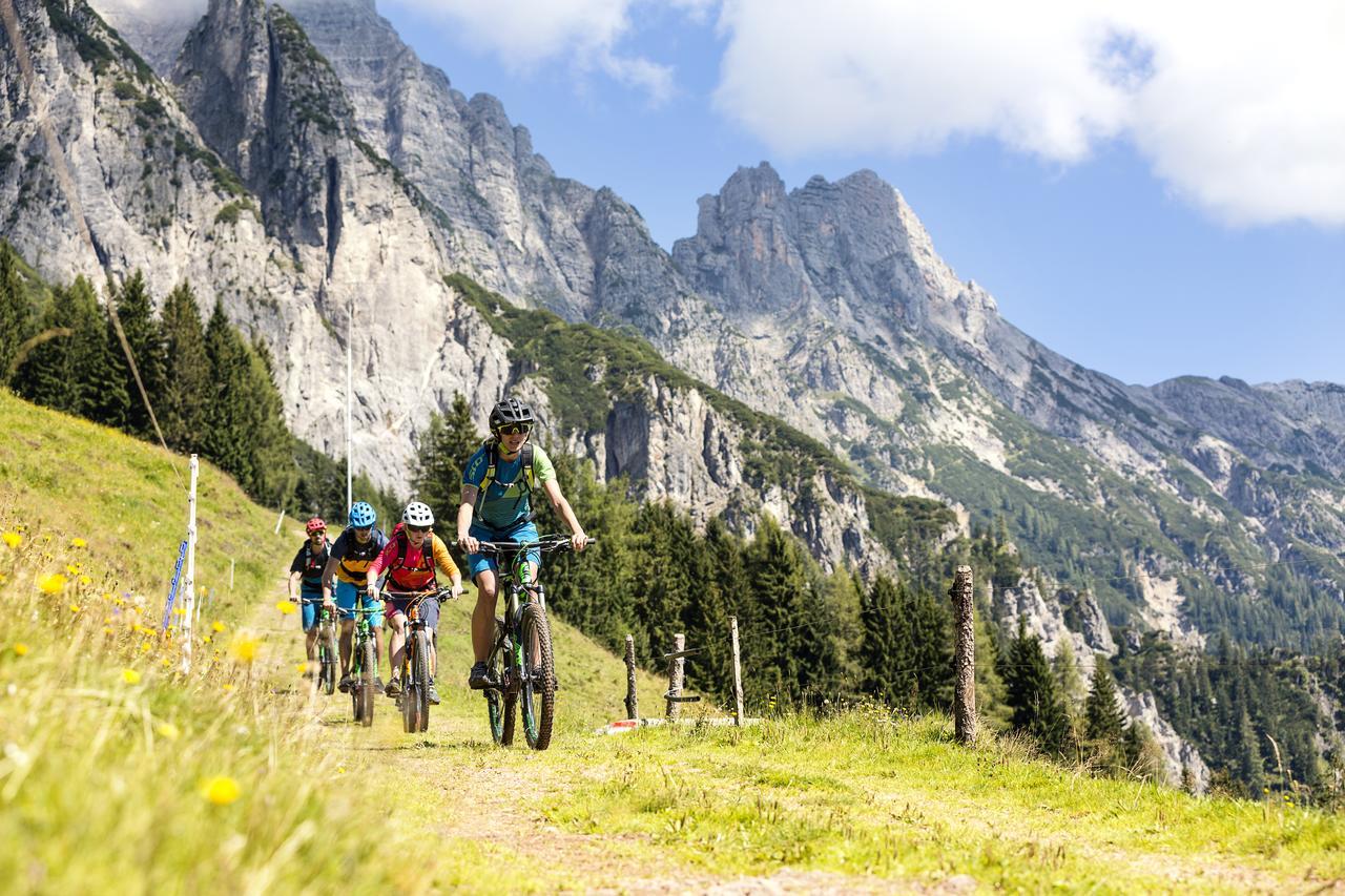 Hotel Bacher Asitzstubn Leogang Luaran gambar